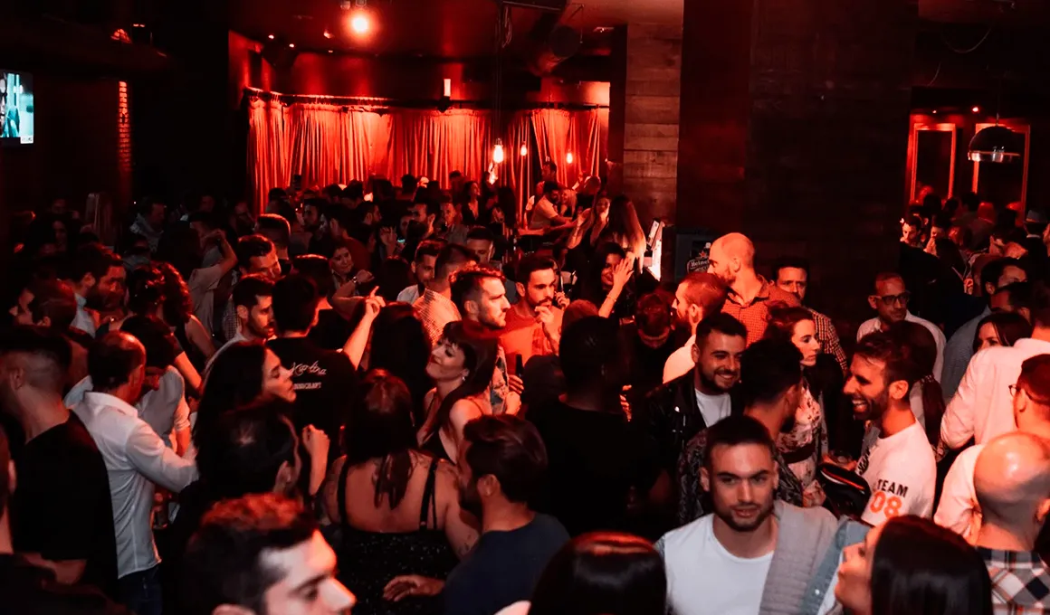 el barrio feest Alicante